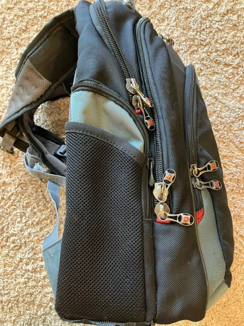 SwissGear by Wenger Laptop Backpack Black Gray Travel School Work Padded